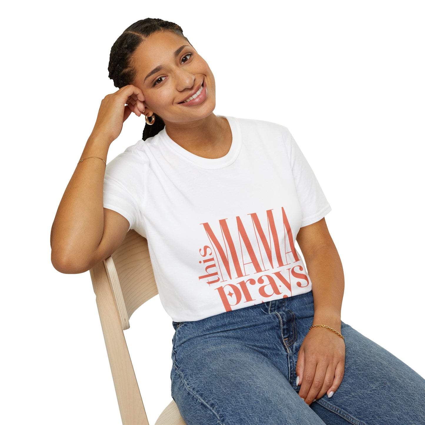 This Mama Prays T-Shirt